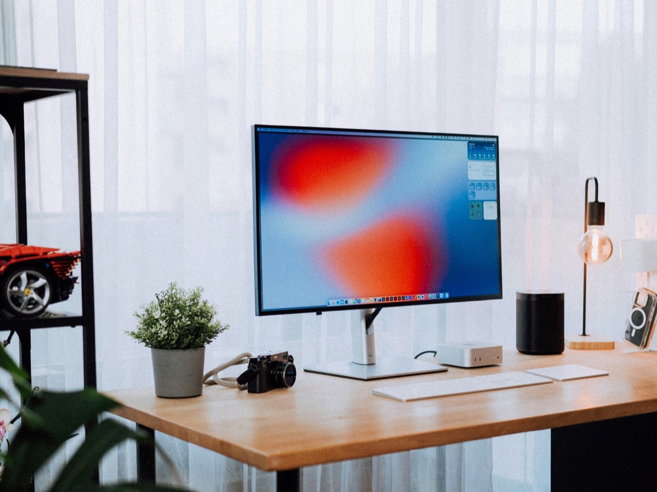 Home Office Deductions: Detailed vs. Simplified