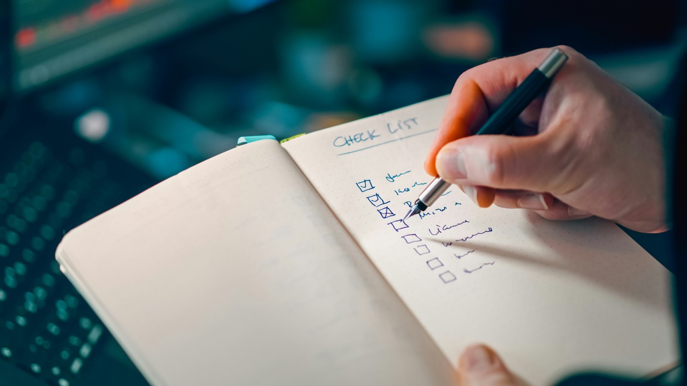 Year-End Tax Prep Checklist for Freelancers